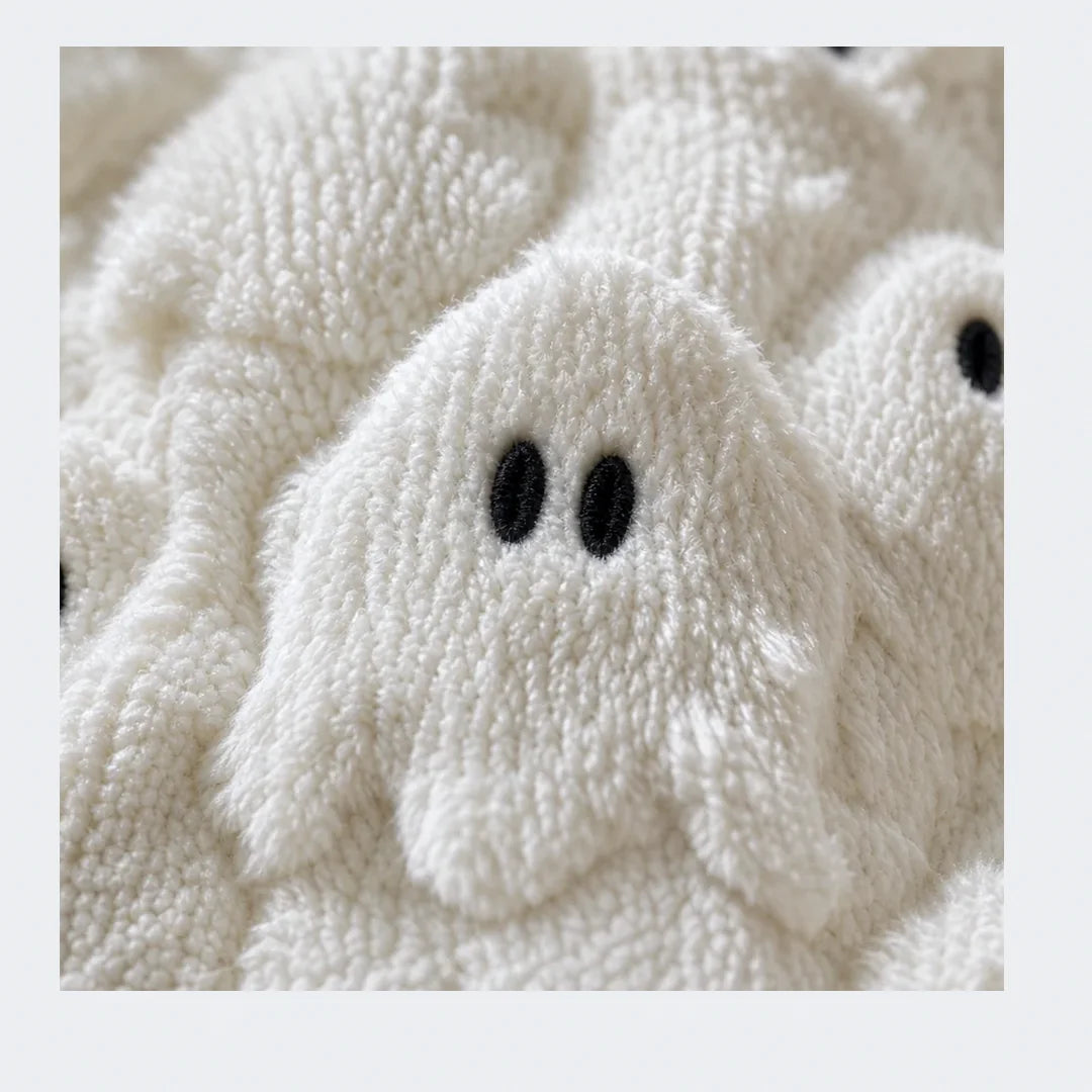 Spindlemoor Ghost Throw Blanket, photo 6